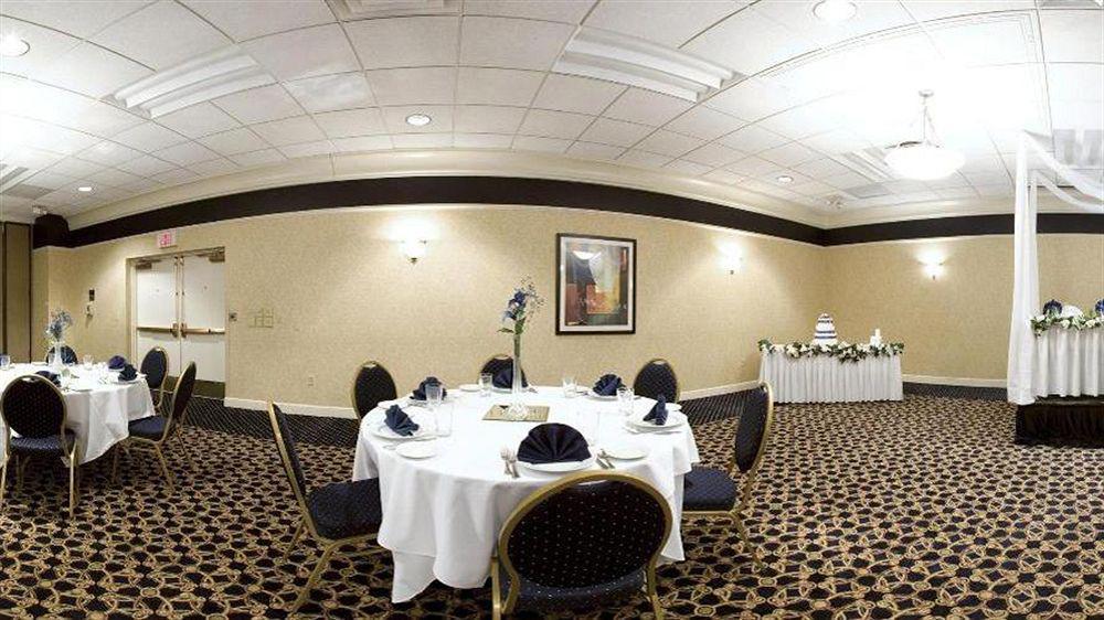 Holiday Inn Akron-West By Ihg Montrose Екстериор снимка