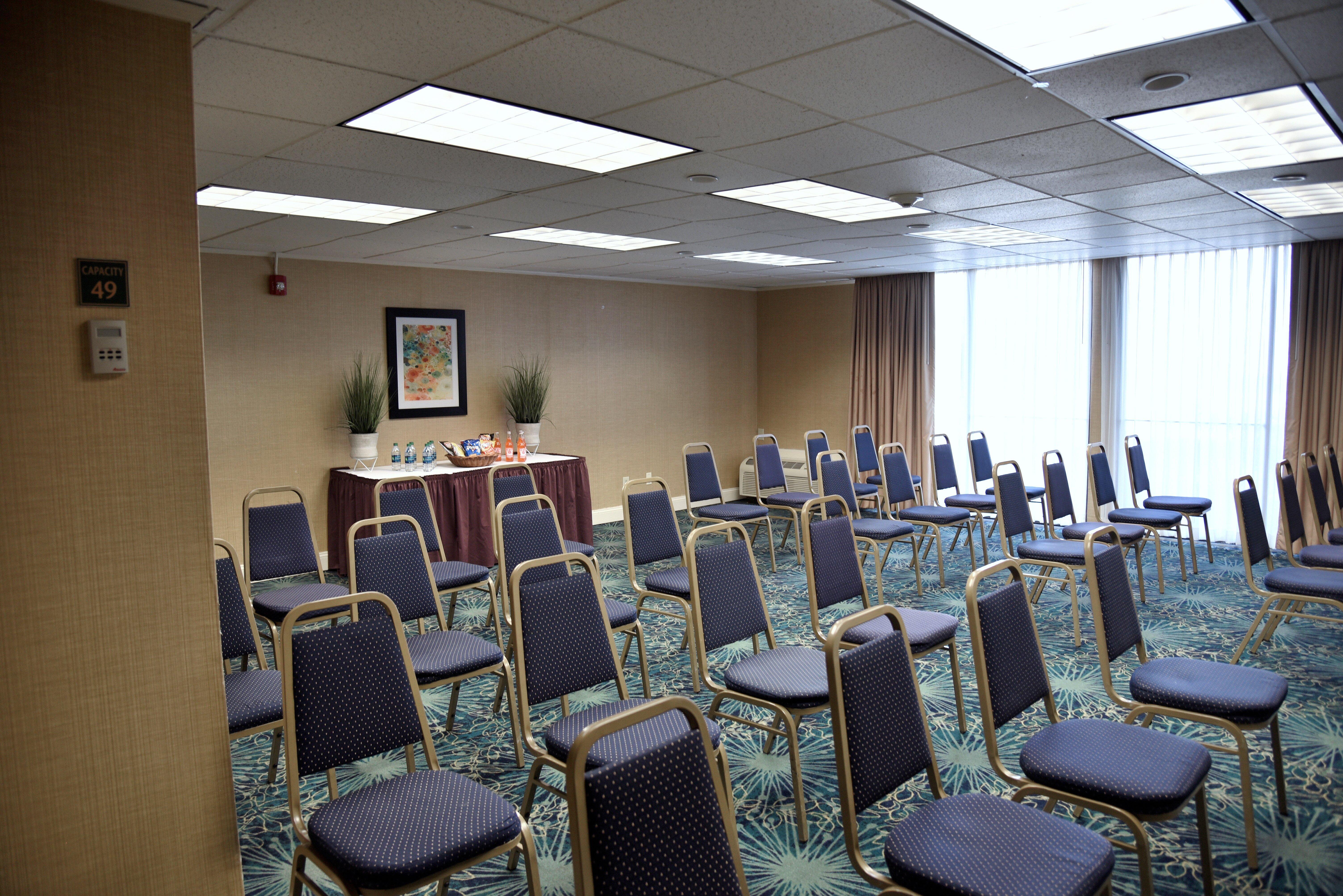 Holiday Inn Akron-West By Ihg Montrose Екстериор снимка