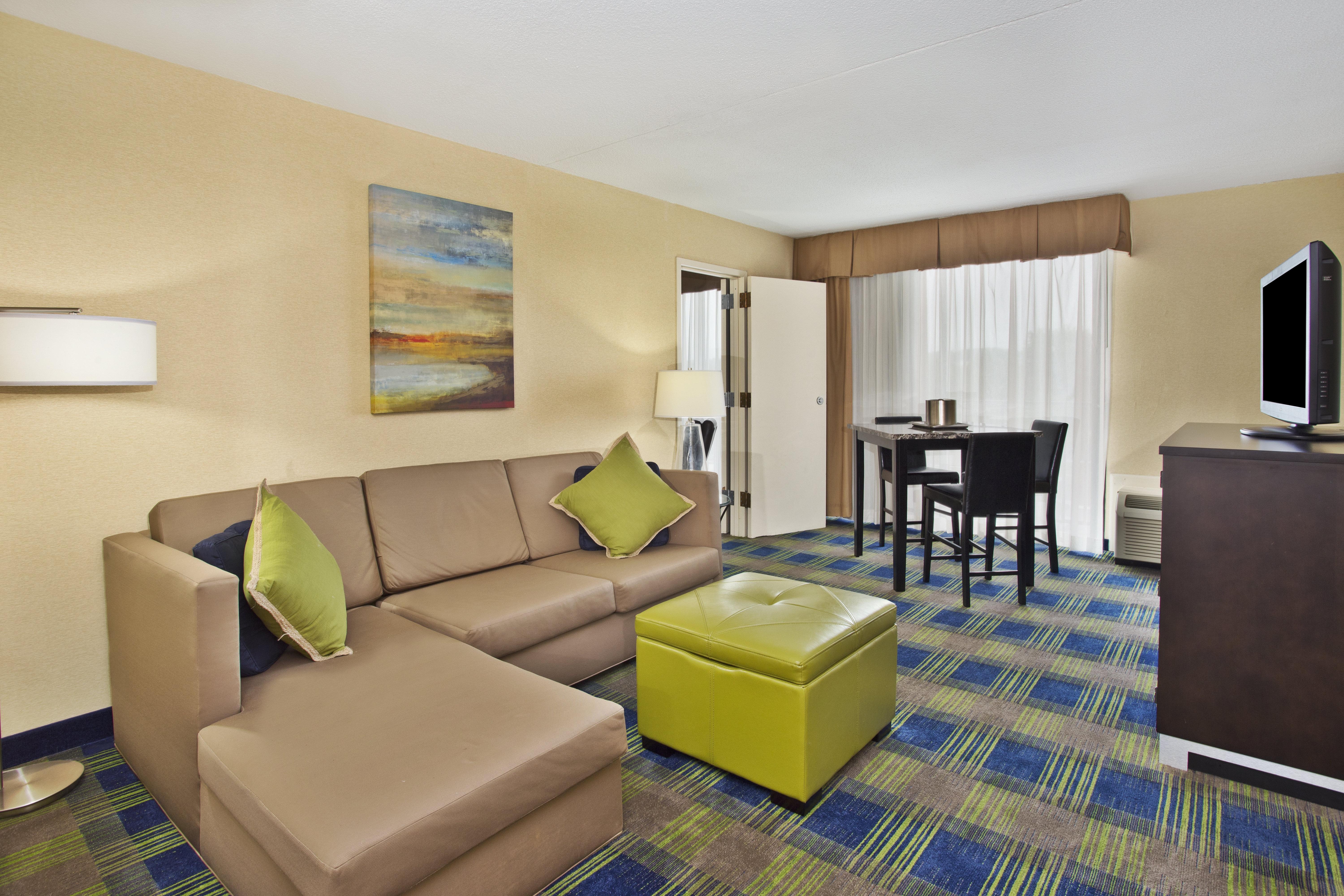 Holiday Inn Akron-West By Ihg Montrose Екстериор снимка