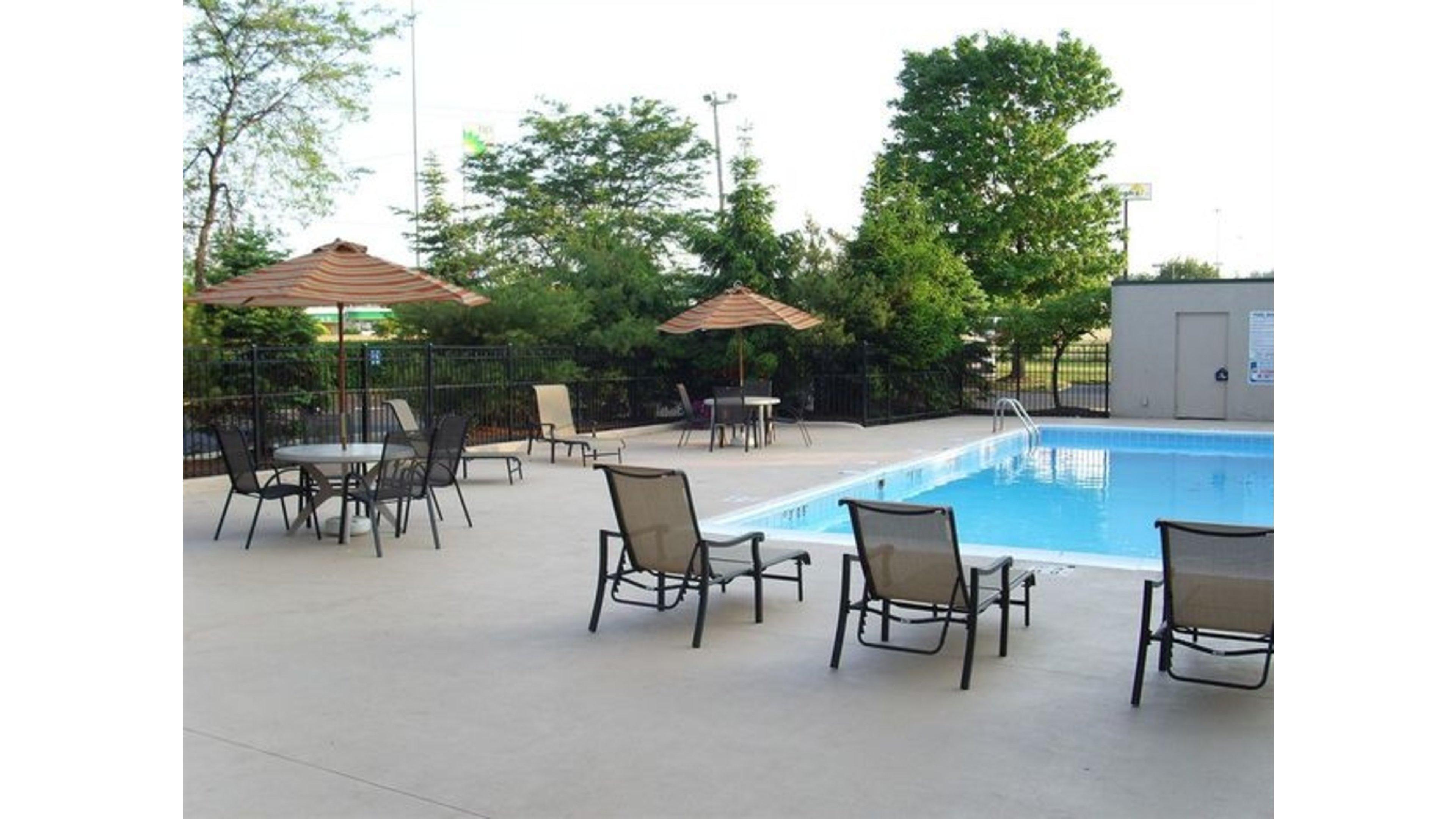 Holiday Inn Akron-West By Ihg Montrose Екстериор снимка