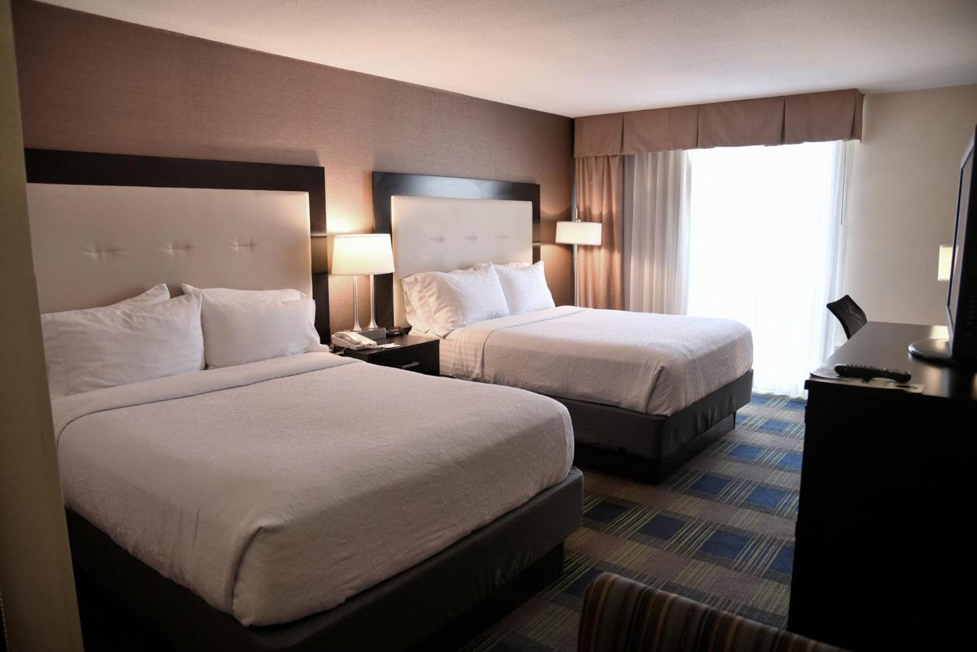 Holiday Inn Akron-West By Ihg Montrose Екстериор снимка