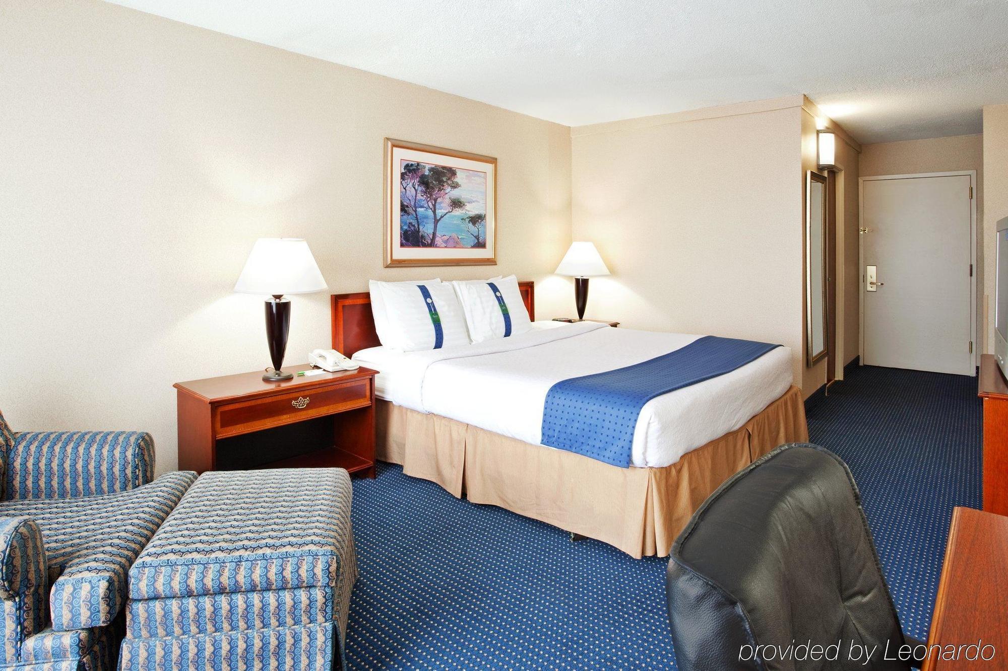 Holiday Inn Akron-West By Ihg Montrose Стая снимка