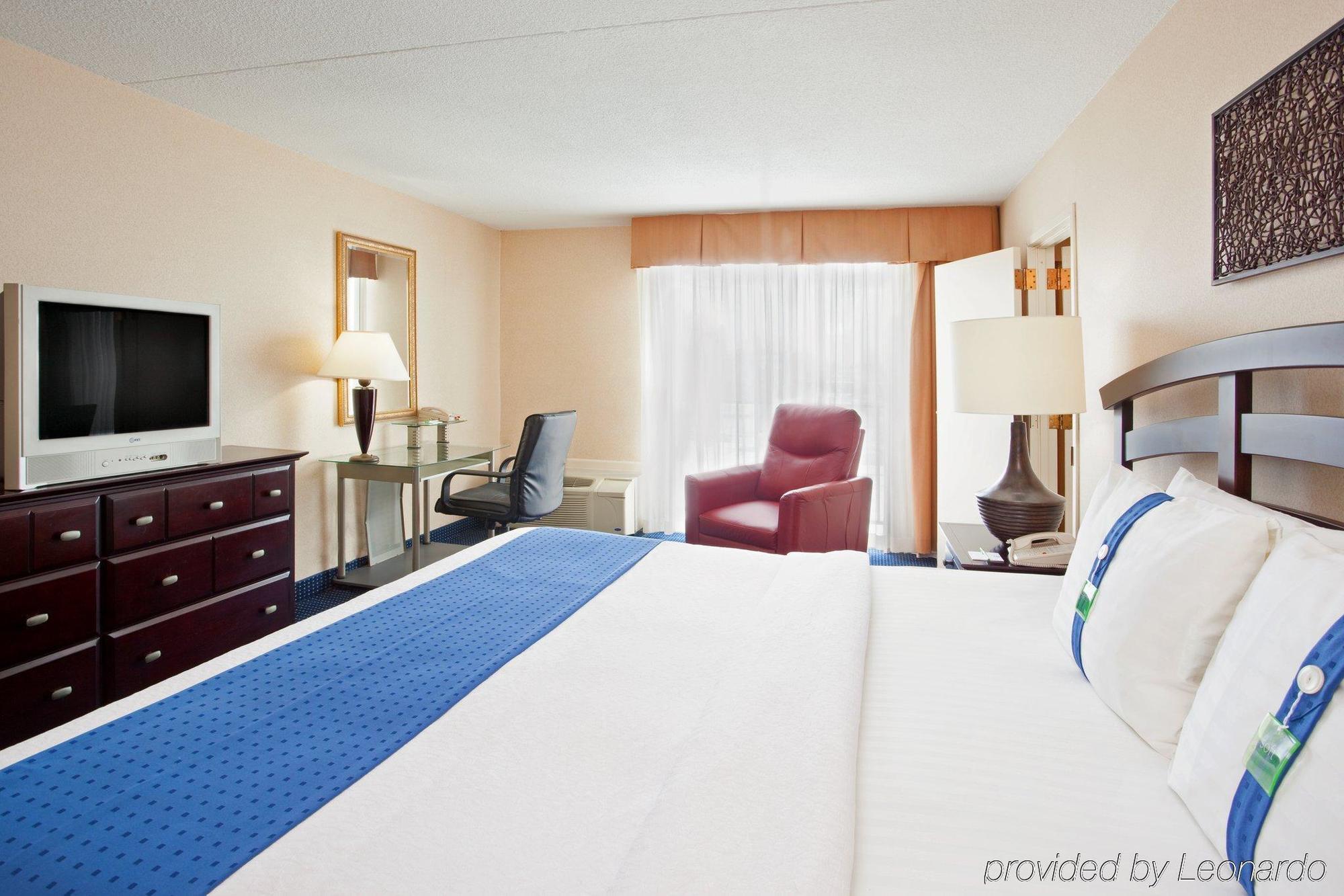 Holiday Inn Akron-West By Ihg Montrose Стая снимка