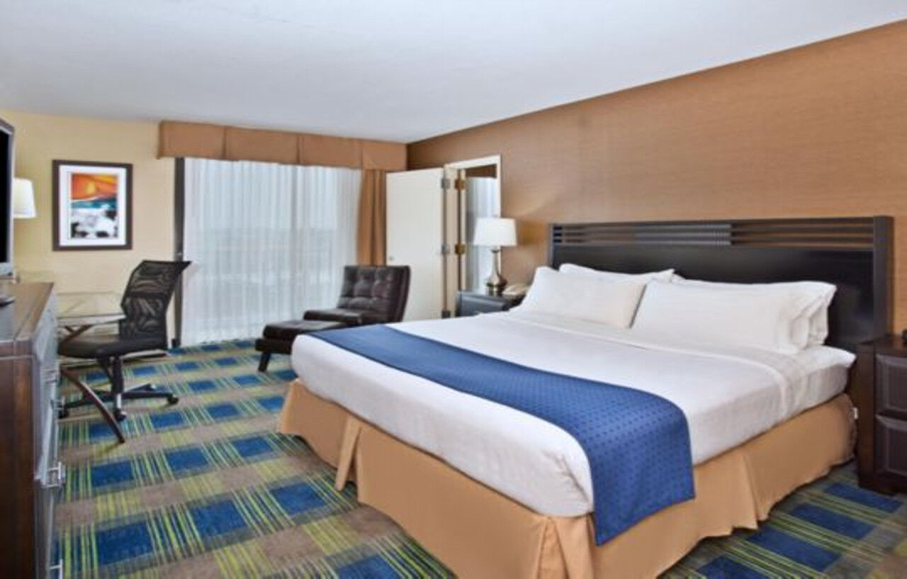 Holiday Inn Akron-West By Ihg Montrose Екстериор снимка